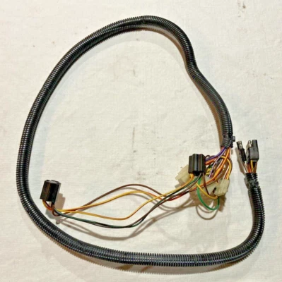 Chassi de borda 2001 Polaris XC SP 600 capô chicote de fios - Imagem 1 de 2