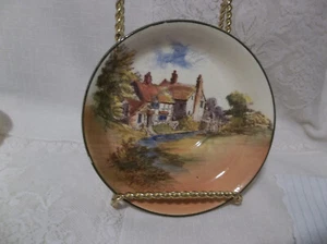 ROYAL DOULTON COUNTRYSIDE COTTAGES VINTAGE SAUCER D3647 SMALL CHIP - Picture 1 of 1