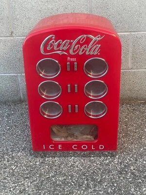 Coca-Cola Company Smart Planet DR-1C 12 Can Retro Vending Fridge Working - Image 1 of 4