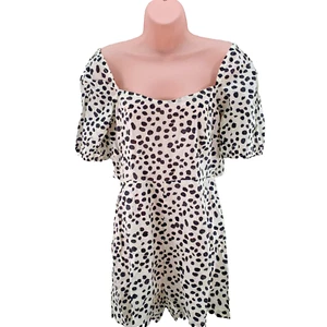 New Look Playsuit Black Spot Puff Sleeve, Size UK 14, White, RRP £25.99 - Picture 1 of 18