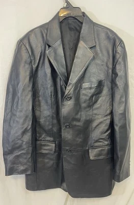 Jaqueta Masculina J. Ferrar Couro Preto 3 Botões Tamanho Médio Linda - Imagem 1 de 4