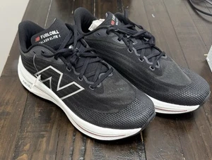 Size Men’s 10.5 - New Balance FuelCell Walker Elite Black 4E Wide Walking Shoes - Picture 1 of 6