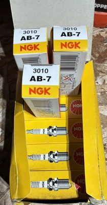 8pcs NGK 3010 Standard AB-7 Snowmobile Spark Plug - Image 1 of 2