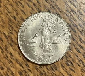 1966 CENTRAL BANK OF THE PHILIPPINES 25 Centavos Coin 23mm Choice Uncirculated - Picture 1 of 2