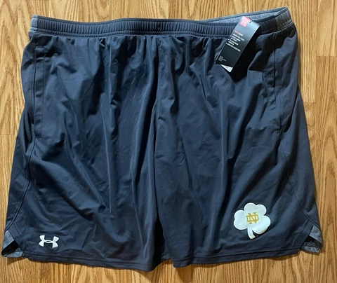 Notre Dame Football Team Issued Under Armour Shorts Size New Tags XL Cover