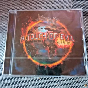 JUDAS PRIEST - CD - A Touch of Evil Live - Heavy Metal - Sehr gut - Imagen 1 de 2