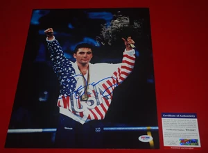 BOXING LEGEND OSCAR DE LA HOYA Signed 11X14 Photo PSA/DNA COA W61047 - Picture 1 of 3