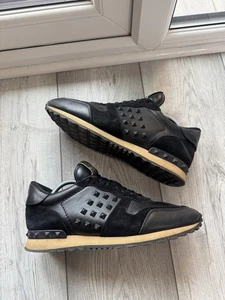 Valentino Garavani Rockrunner Leather trainers sneakers UK 8 EU 42 Black - Picture 1 of 9