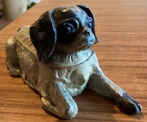 Kaltlackierter Spaniel Aschenbecher & Stürmer aus Metall ? Österreich ~ 20er Jahre ~ 15,5 cm lang - Bild 1 von 9