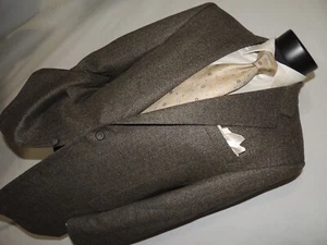 Hickey Freeman Men's Green Herringbone wool & cashmere jacket coat 44 Long - Picture 1 of 10