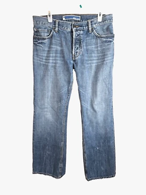 Gap Bootcut jeans Men's size 33x30 Boot Fit Button Fly Light Wash crease lines - Image 1 of 4