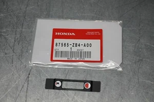 BONITA placa indicadora de varilla de combustible FABRICANTE DE EQUIPOS ORIGINALES HONDA PN# 87565-ZB4-A00 NUEVA FABRICANTE DE EQUIPOS ORIGINALES - Imagen 1 de 3