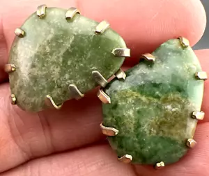 Vintage Green Gemstone Earrings 12k Gold Plated Serpentine? signed Marvella - Picture 1 of 10