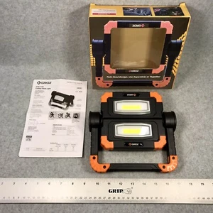 Groz Folding Twin Head LED Work Light 20 Watt COB 600 Lumens Portable HighOutput - Picture 1 of 12