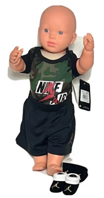 NEW AIR JORDAN Baby Boy 4-Pc GIFT SET: Bodysuits, Shorts & Booties 0-6 Months. - Image 1 of 4