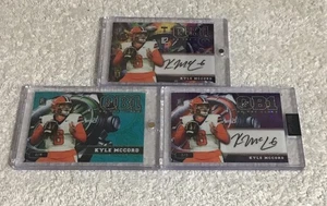 Lotto di 3 Kyle McCord Wild Card QB1 sull'orologio vero 1/1 autografo, 2/3 auto, 6/8 - Foto 1 di 5