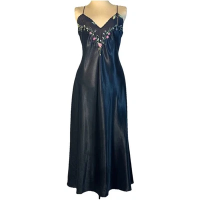 Vestido largo Victoria's Secret etiqueta dorada negro M festoneado hada oscura Foto 1 de 4