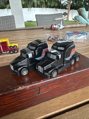 Hot Wheels Kenworth Big Rig (2) - Black - NEAR MINT - Vintage 1992 Blackwall - Image 1 of 4