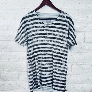 Rusty teesSkate Wide Striped Gray Short Sleeve T Shirt Size M - Picture 1 of 7
