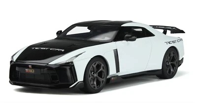 Coche de prueba 1/18 GT Spirit Nissan GT-R 50 GTR blanco y negro de 2021 GT853 Foto 1 de 4