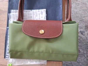 Longchamp - Le Pliage - Schulltertasche M - Farbe: Lichen - NEU - Bild 1 von 9