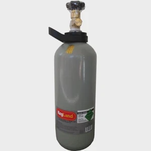 CO2 Gas Cylinders 2.6kg (FULL) - Picture 1 of 3