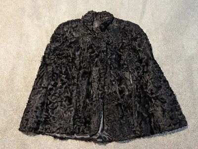 Vintage Lamb Fur Cape Womens Black Shawl Wrap 50s Schlammp Furs Minneapolis MN  - Image 1 of 4