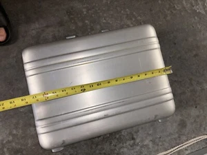 "Maletín Zero Halliburton Attache combinación aluminio 17""x12""" - Imagen 1 de 8