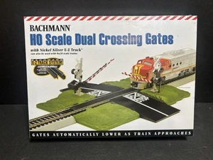 Bachmann 44579 Spur HO Spur E-Z Zug Straßenkreuzung Tor Autobahnsignal - NEU - Bild 1 von 2