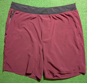 Ten Thousand The Interval pantaloncino uomo XL rosso foderato 7” cuciture interne palestra allenamento - Foto 1 di 9