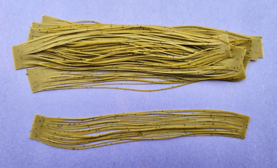 10 silicone Tab Green Pumpkin T62 Fish Lure Spinnerbait Buzz Bait Jig - Image 1 of 1