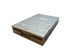 TEAC FD-235HF 1.44 MB FLOPPYLAUFWERK S/N RJ78447 P/N 193077C8-10 - Bild 1 von 3