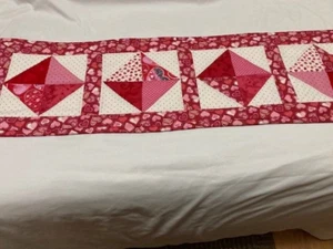 Valentinstag "HERZ" Läufer 13x40 cm rot/weiß - Bild 1 von 5