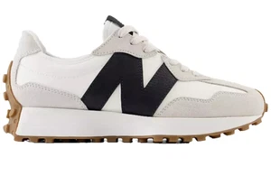 New Balance 327 Moonbeam Womens Lifestyle Shoes, Beige/Black, size 6.5 US B Med - Picture 1 of 6