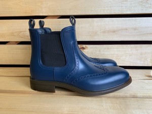 ferragamo boots sale