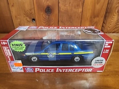 Classic Metal Works 1999 Police Interceptor New York State Trooper 1:24 New - Image 1 of 4