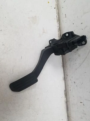 PEDAL ACELERADOR VOLVO V60 S60 XC60 V70 XC70 S80 2010-2016 (ELEC) PTNO 31329060 Foto 1 de 4