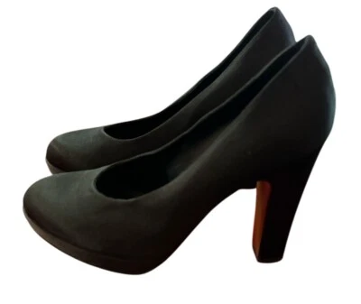 Marni Black Fabric Satin Pumps ~ Size 38.5 ~ High Block Platform Heels - Image 1 of 4
