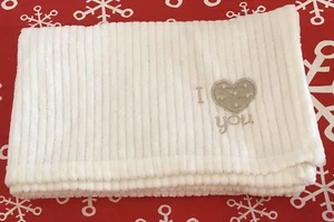 Baby Gear I LOVE YOU Plush White Baby Blanket Gold Heart 30" x 40" - Bild 1 von 6