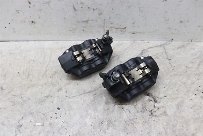 Juego de pinzas de freno delanteras Hyosung GT650r 2010 par Foto 1 de 4