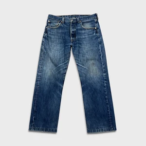 Levi's 501 Jeans Mens 33x28 Blue Original Fit Straight Leg Medium Wash Denim - Picture 1 of 11