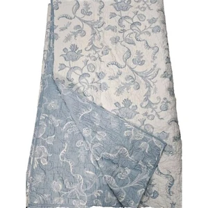 Williamsburg Reversible King Quilted Comforter Jacobean Blue White 108"x92" - Picture 1 of 9