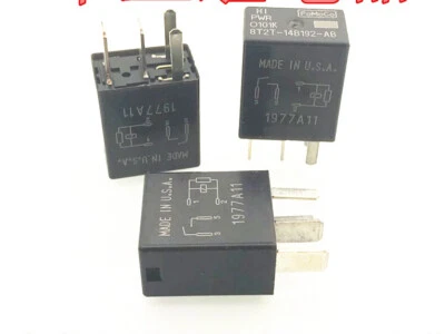 1PC NEW 8T2T-14B192-AB 12VDC FoMoCo Automotive Relay 4 Pins  - Image 1 of 2