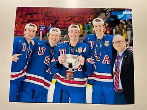 2024 Medalla de Oro World Juniors Firmada Minnesota Gophers 8x10 Foto - Imagen 1 de 1