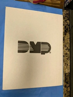 Marcas Serie DMP XR150/XR550 / Panel de Control de Seguridad Serie, Caja Nueva Abierta. Foto 1 de 4