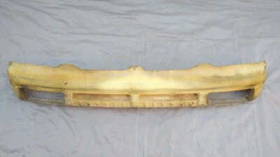 Amortiguador de espuma para parachoques delantero 85 86 87 88 89 Toyota MR2 Foto 1 de 4