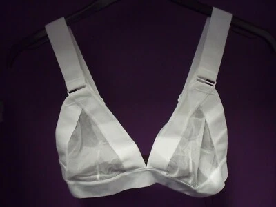 Sujetador triangular de malla Missguided doble correa blanco talla UK 8 DH191 FF 03 Foto 1 de 4