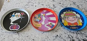 Konvolut von drei Vintage Peter Max MCM Retro 60er Jahre 13" Metall Tabletts - Bild 1 von 13
