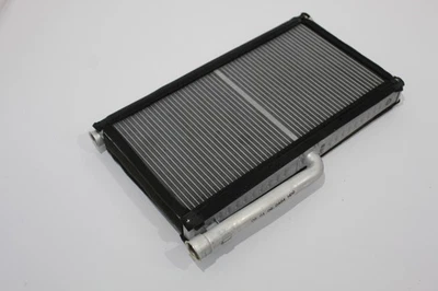 Intercambiador de calor matriz de calefacción Audi A6 C6 R8 420898037A Foto 1 de 4