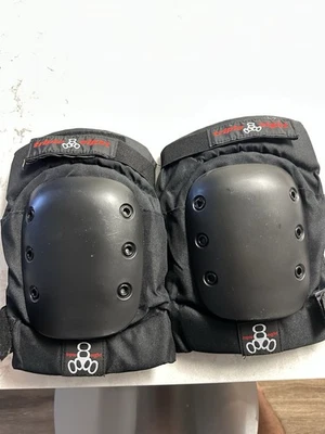 rodilleras triple ocho Foto 1 de 3